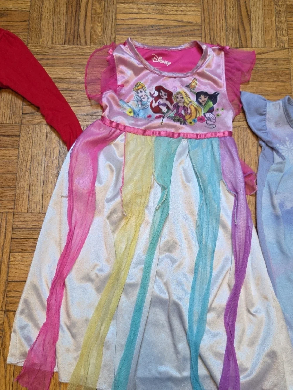 Three Pajamas Girls Size 4-5 - Picture 3 of 8